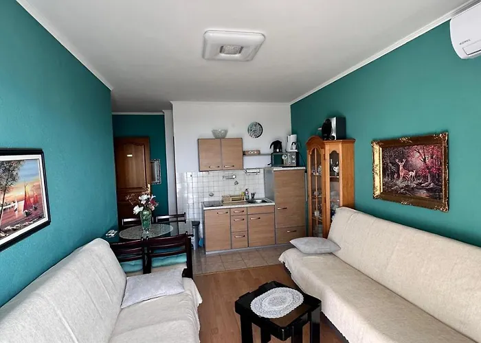 Djurda Appartamento *