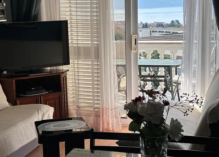 Apartment Djurda