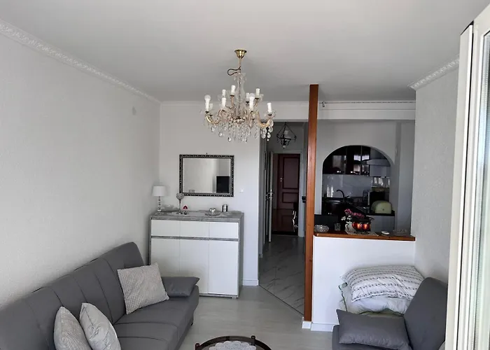 Djurda Apartment *