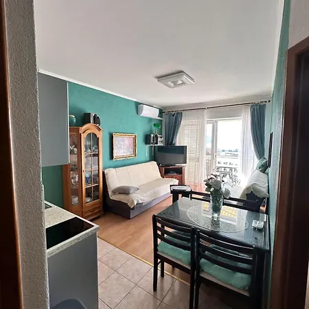 Apartamento Djurda Krk Town